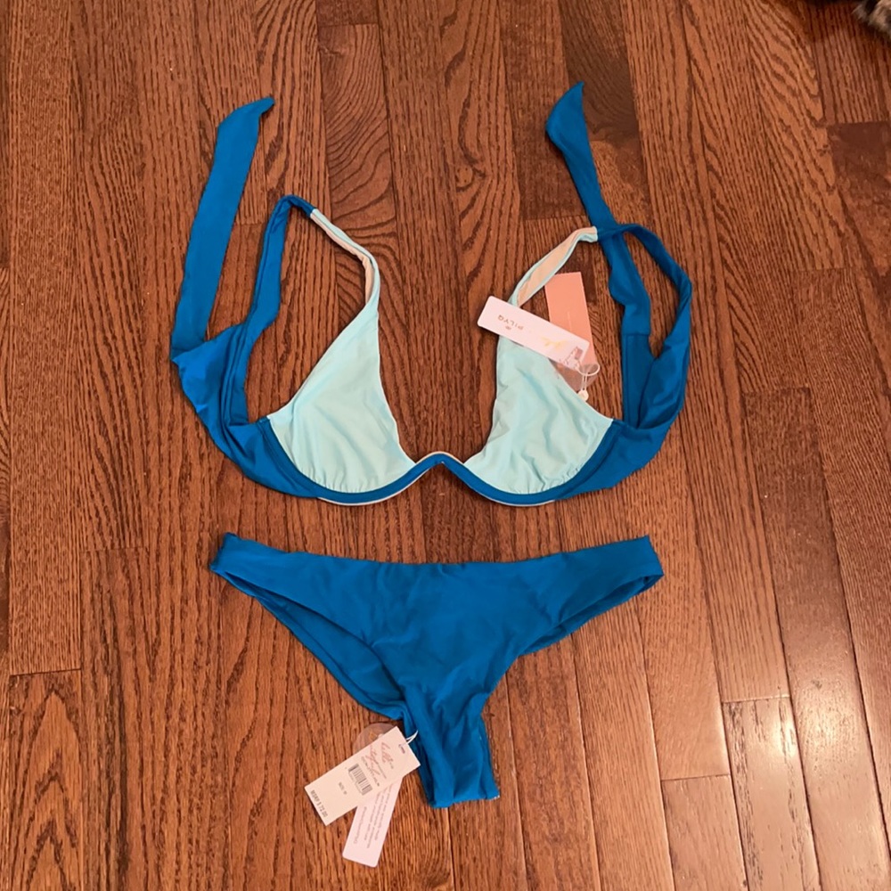 PilyQ Bikini. NWT. Medium